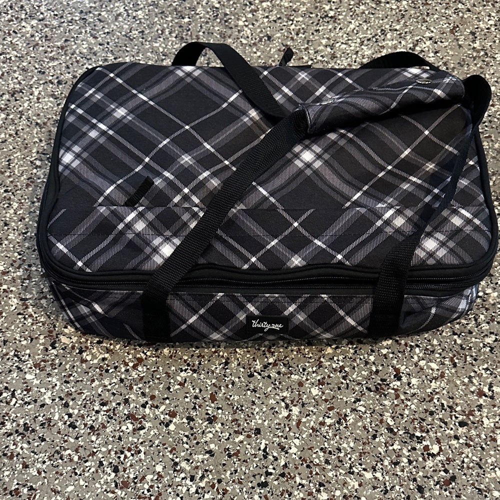 thirty-one Black and Gray Plaid insulated food bag